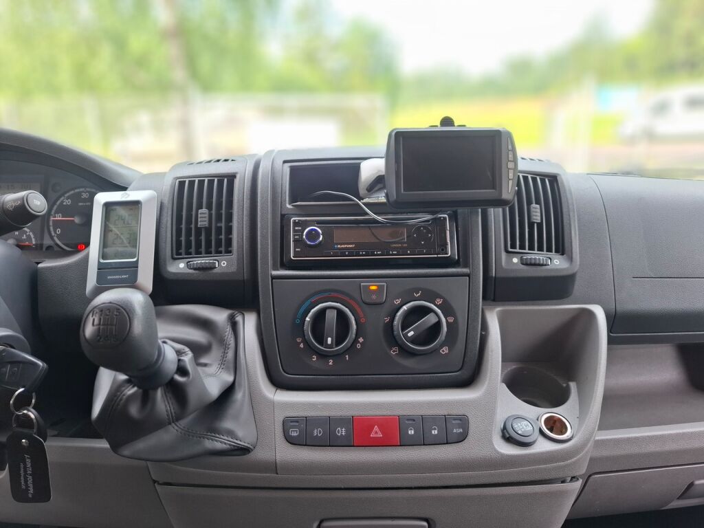 Adria Coral Plus 660 SL 2007 Valkoinen