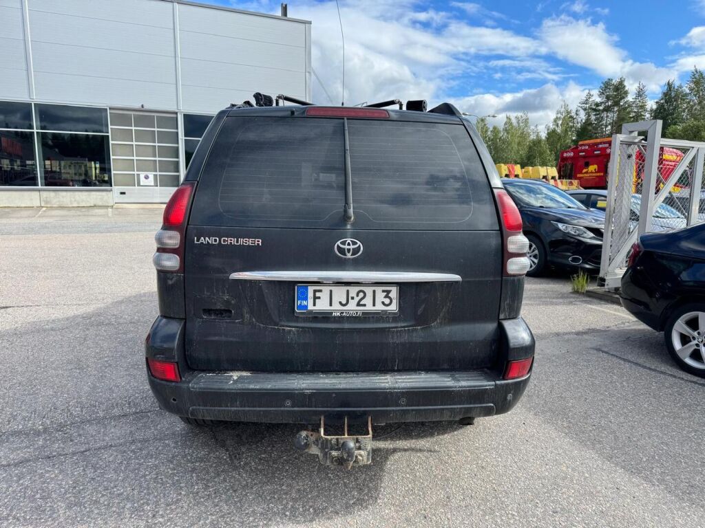 Toyota Land Cruiser 2007 Musta