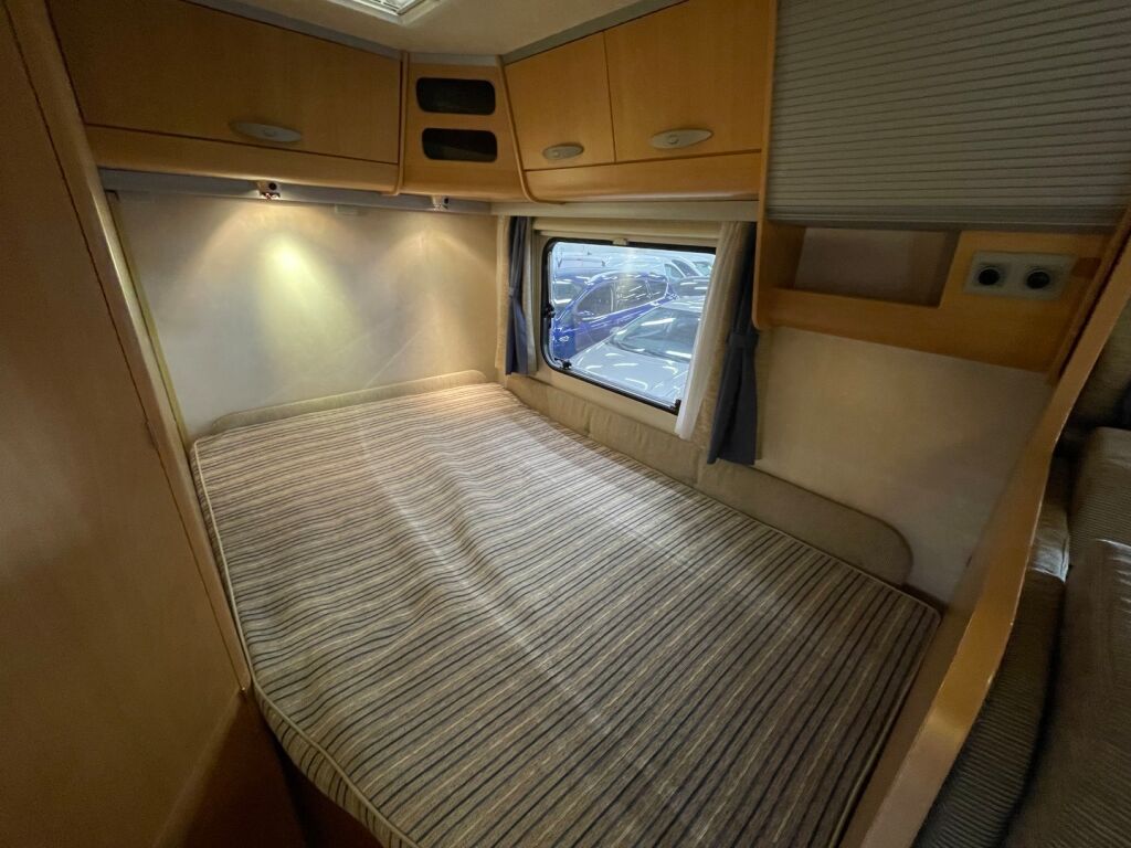 Adria CORAL SPORT 573 DS 2008 Valkoinen