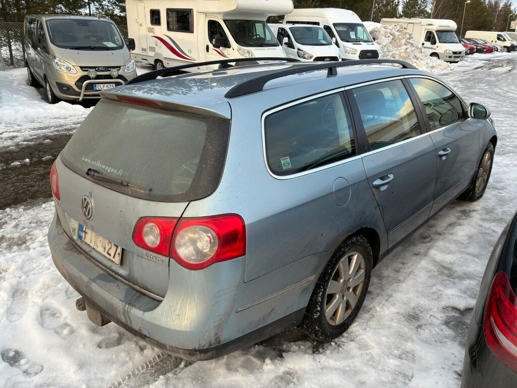 Volkswagen Passat 2008 Sininen