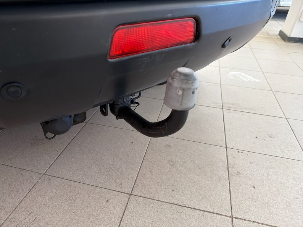 Nissan Qashqai 2008 Ruskea (beige)