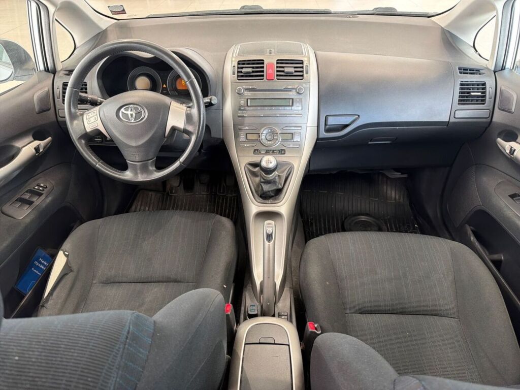 Toyota Auris 2008 Hopea