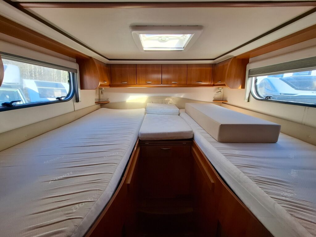 Hobby T 500 GESC VAN Exclusive 2008 Valkoinen