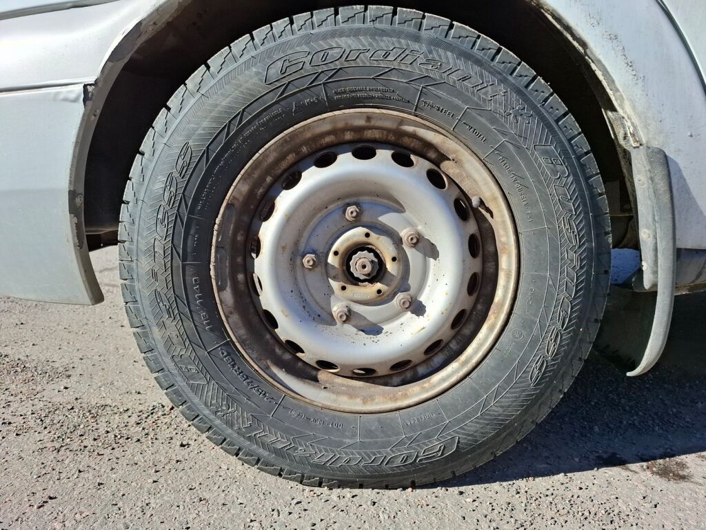 Hobby T 500 GESC VAN Exclusive 2008 Valkoinen