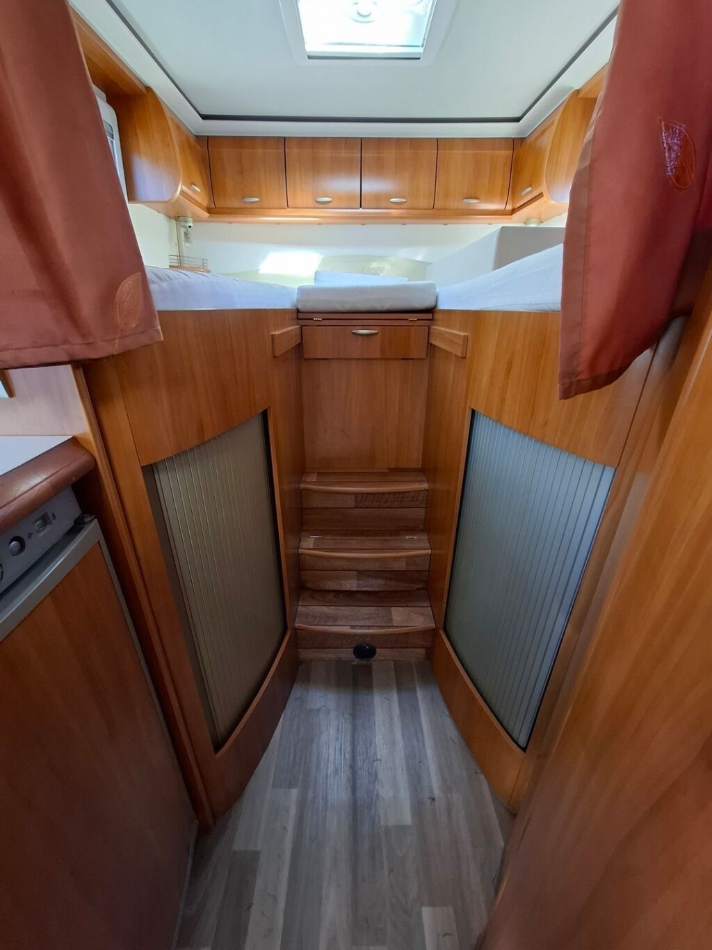 Hobby T 500 GESC VAN Exclusive 2008 Valkoinen