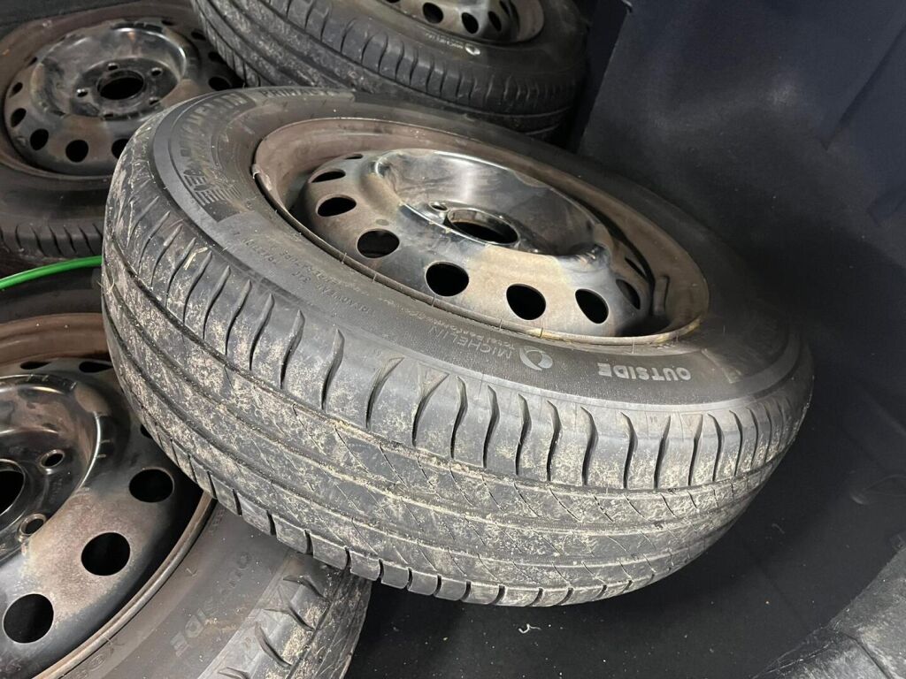 Kia ProCeed 2008 Punainen