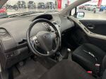 Toyota Yaris 2008 Punainen