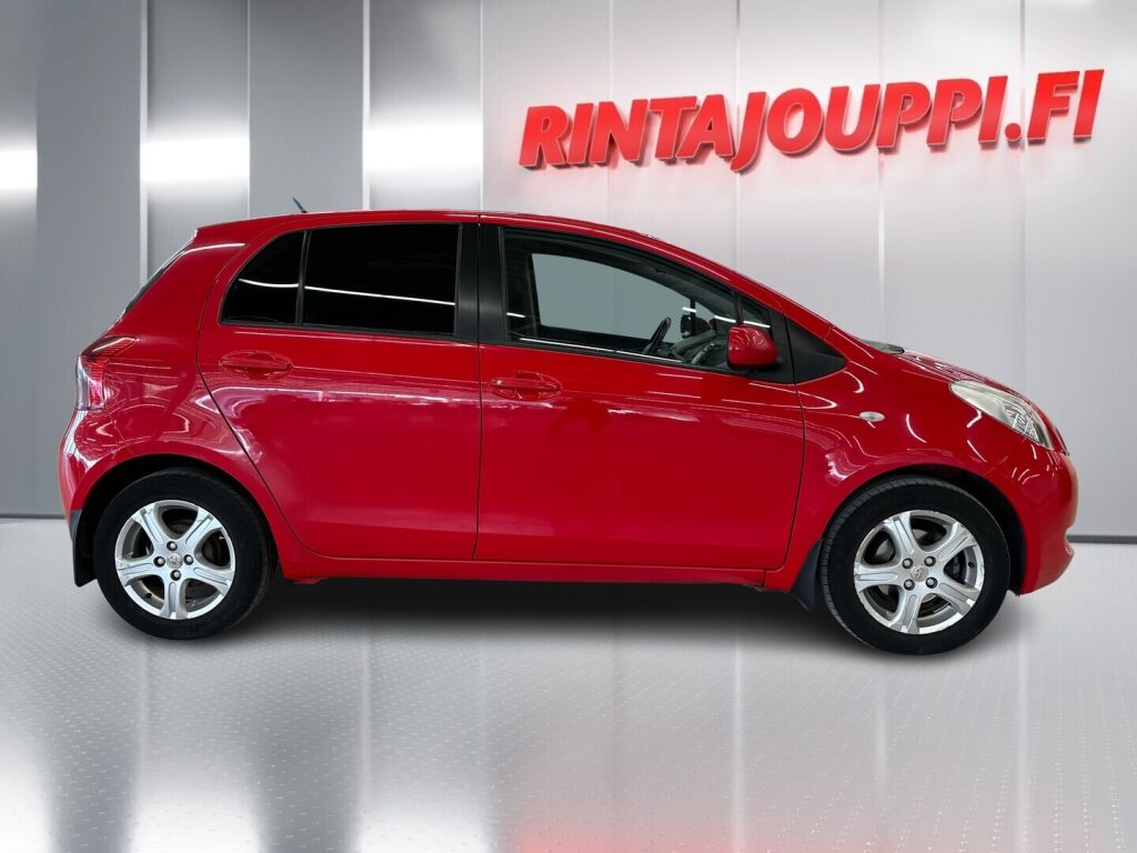 Toyota Yaris 2008 Punainen