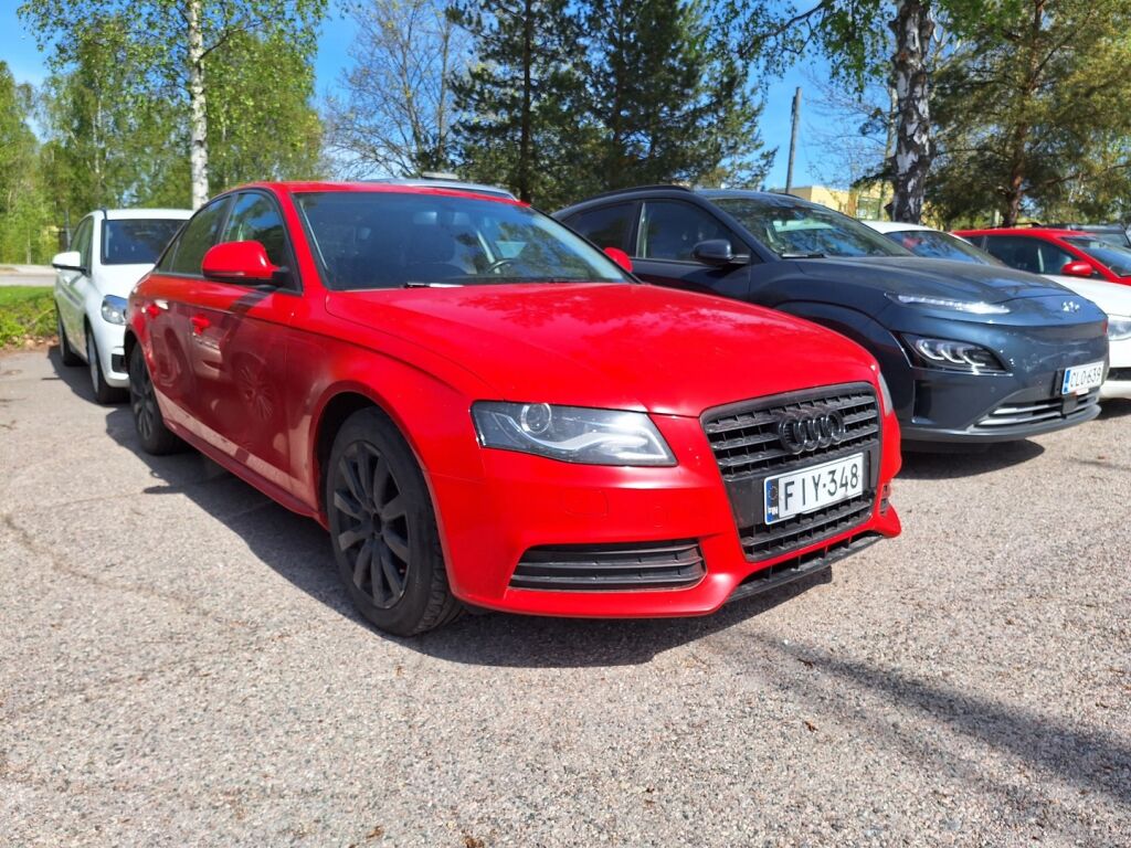 Audi A4 2008 Punainen