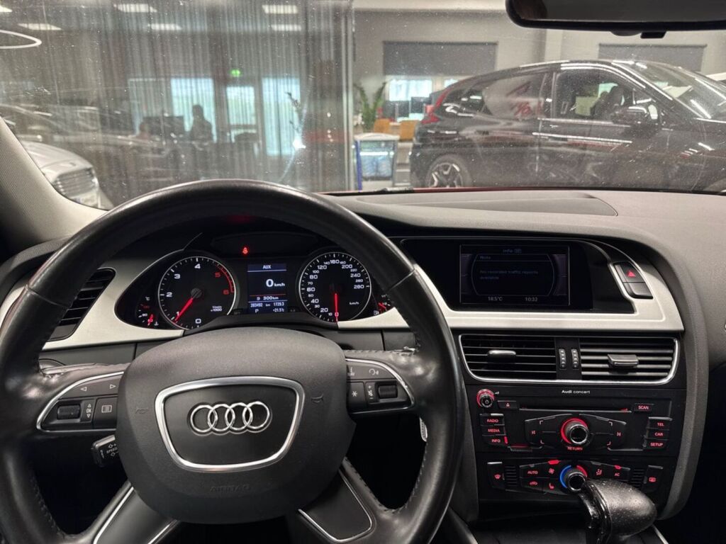 Audi A4 2008 Punainen