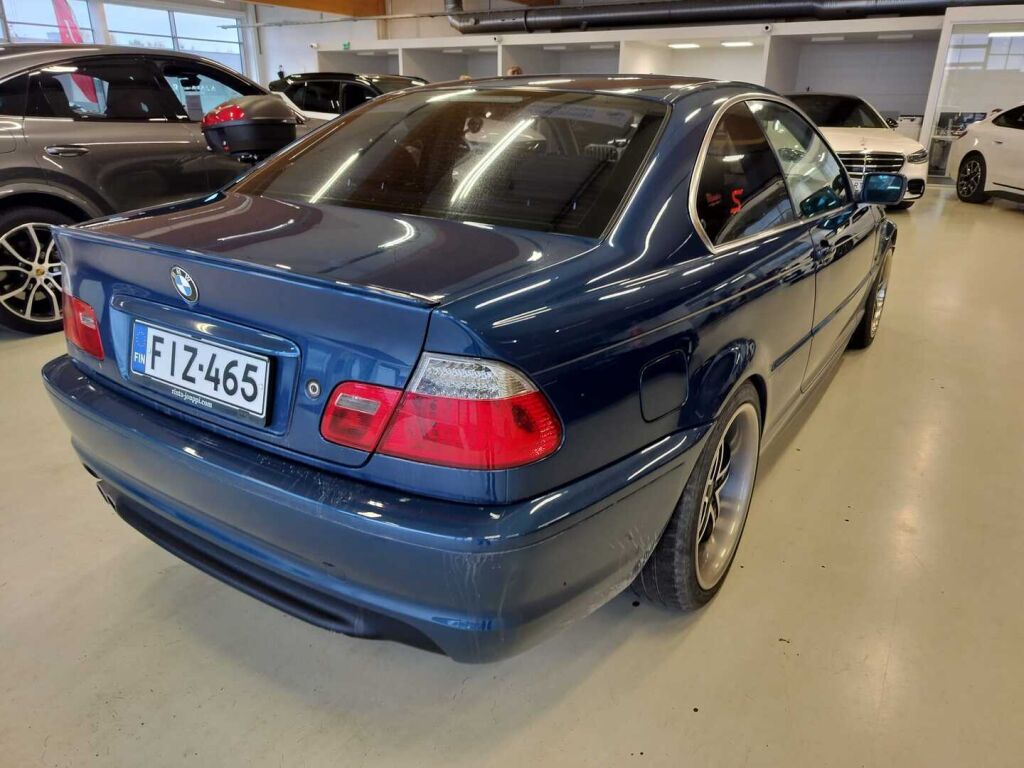 BMW 320 2002 Sininen
