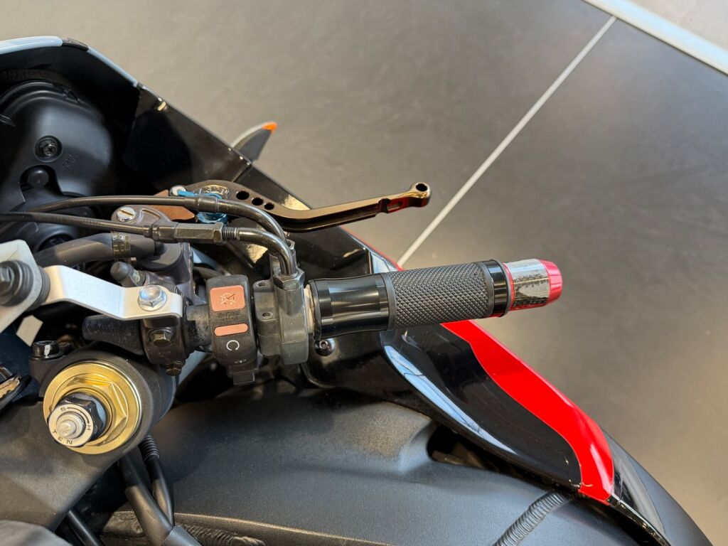 Honda CBR 2005 BOB.BEIGE