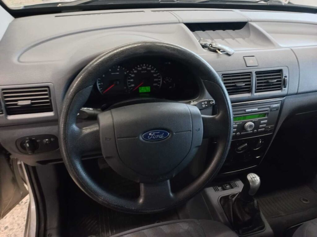 Ford Tourneo Connect 2009 Harmaa