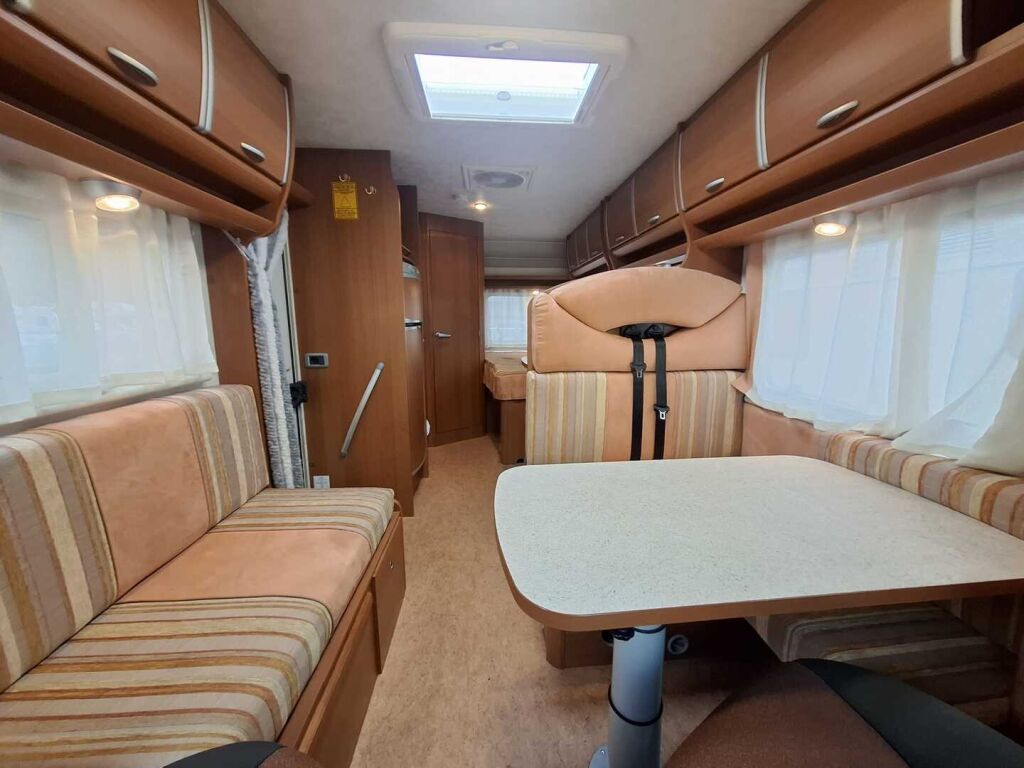 Elnagh Duke 420 L 2009 Valkoinen