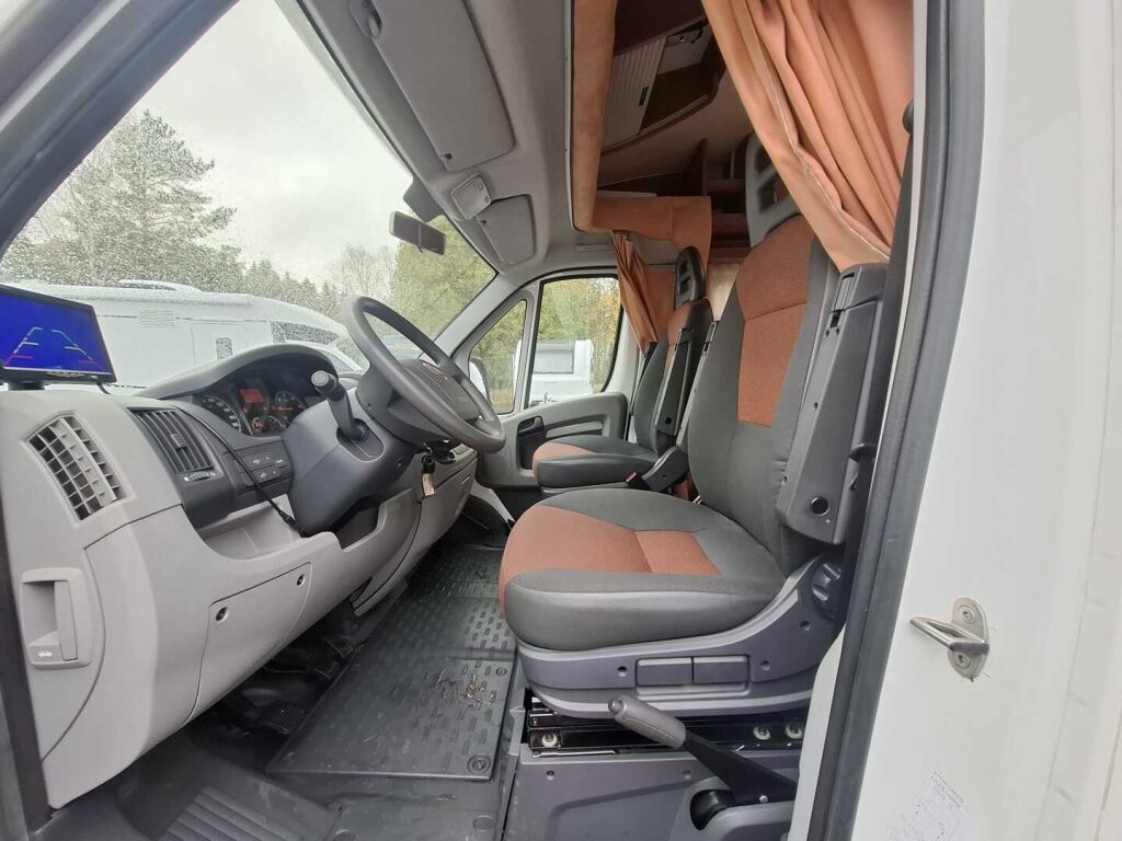 Elnagh Duke 420 L 2009 Valkoinen