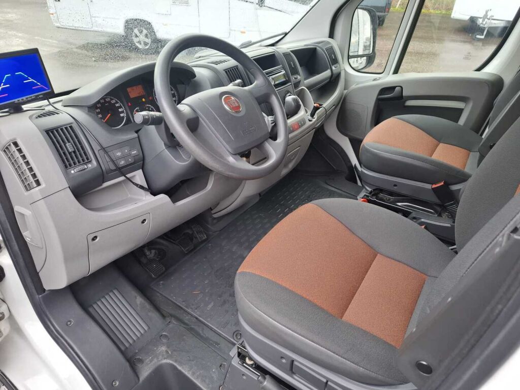 Elnagh Duke 420 L 2009 Valkoinen