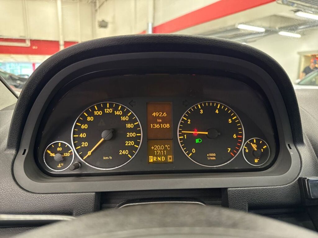 Mercedes-Benz A 2009 Musta
