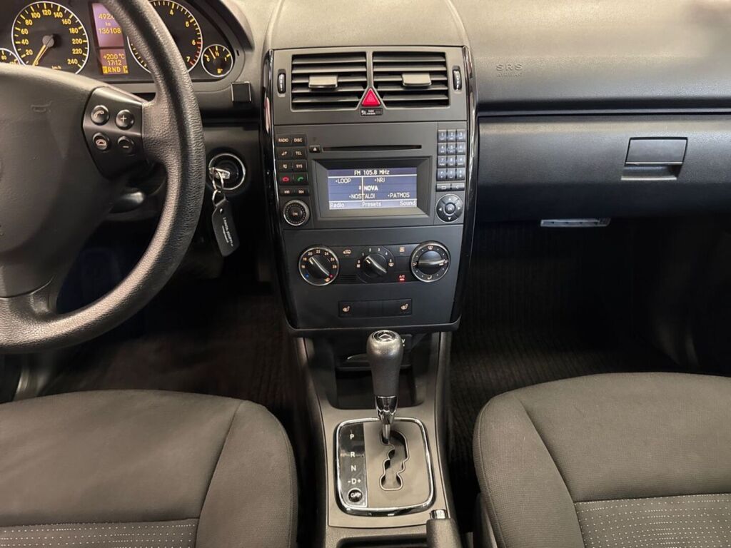 Mercedes-Benz A 2009 Musta