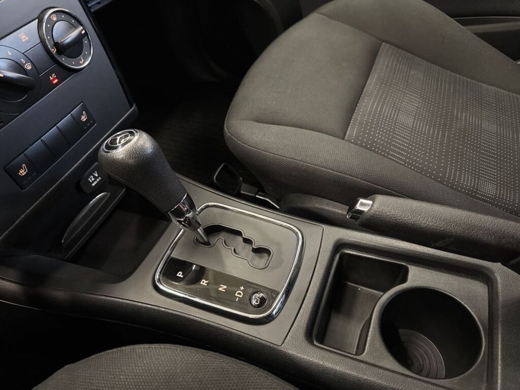 Mercedes-Benz A 2009 Musta