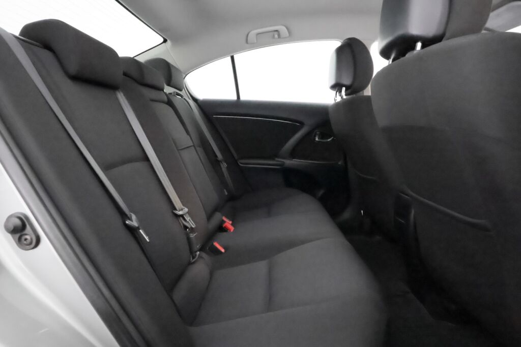 Toyota Avensis 2009 Harmaa