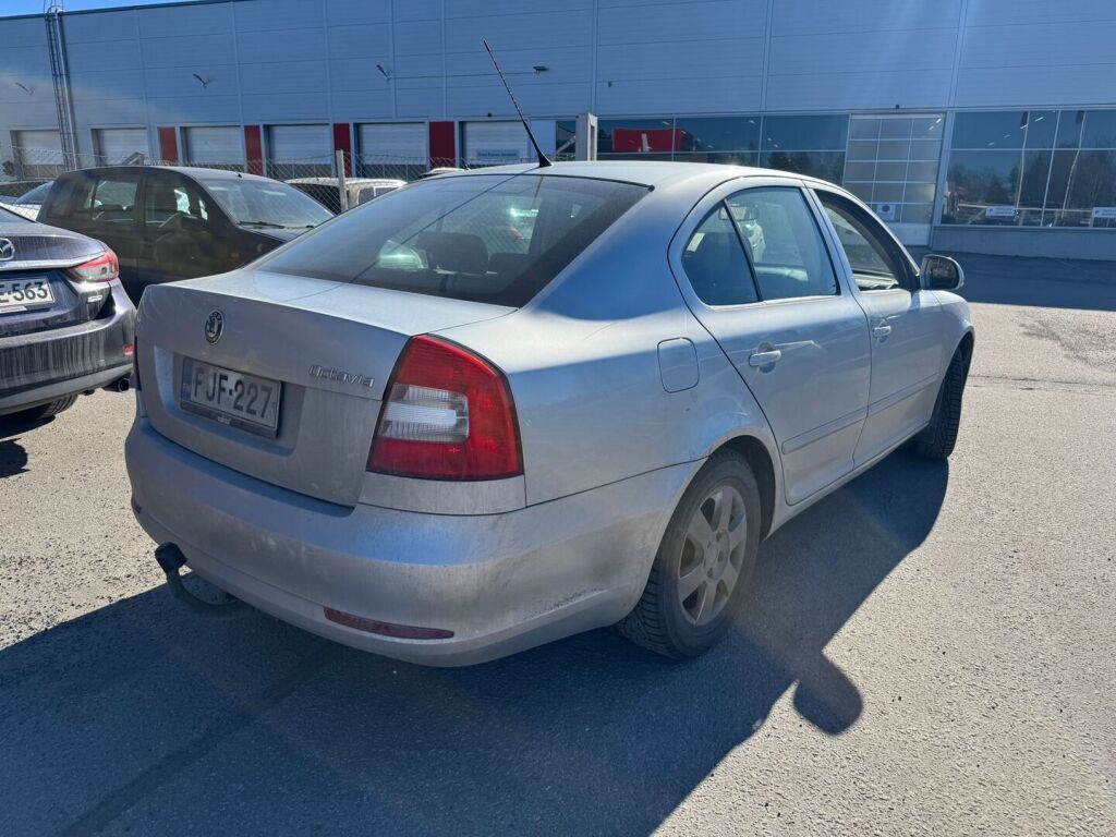 Skoda Octavia 2009 Harmaa