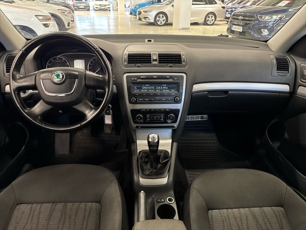 Skoda Octavia 2009 Harmaa