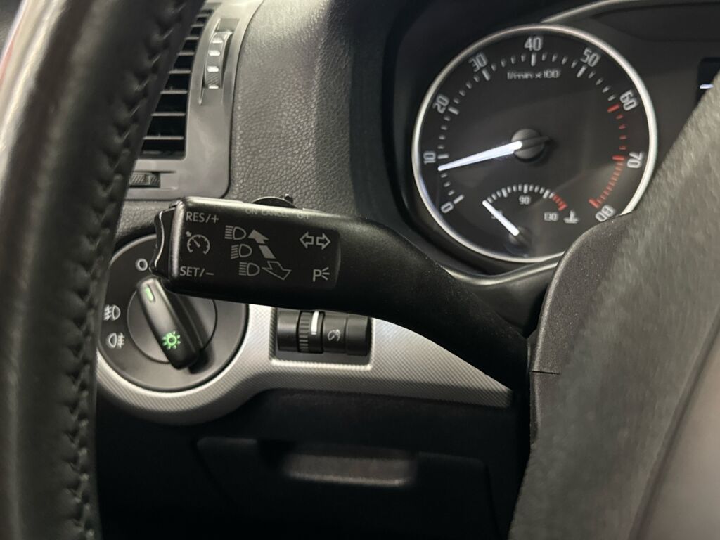 Skoda Octavia 2009 Harmaa