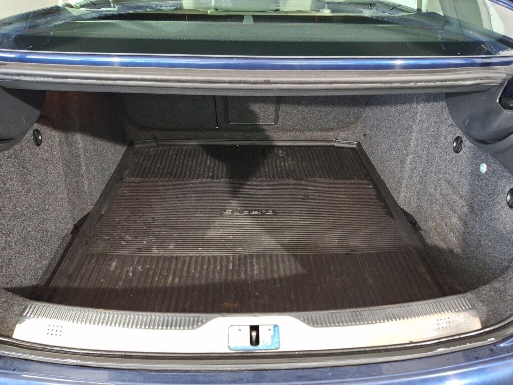 Skoda Superb 2009 Sininen