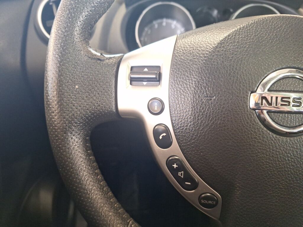 Nissan Qashqai 2009 Musta