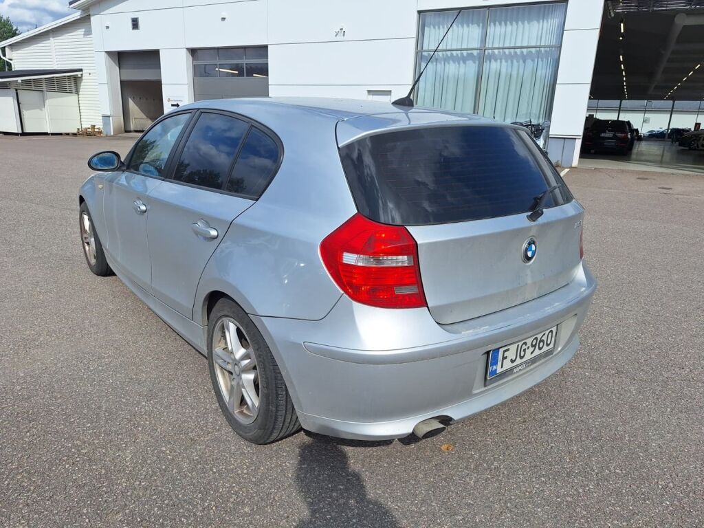 BMW 116 2009 Harmaa