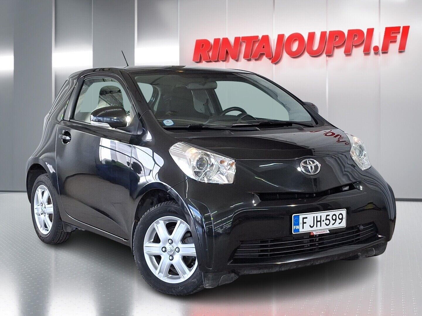 Toyota iQ