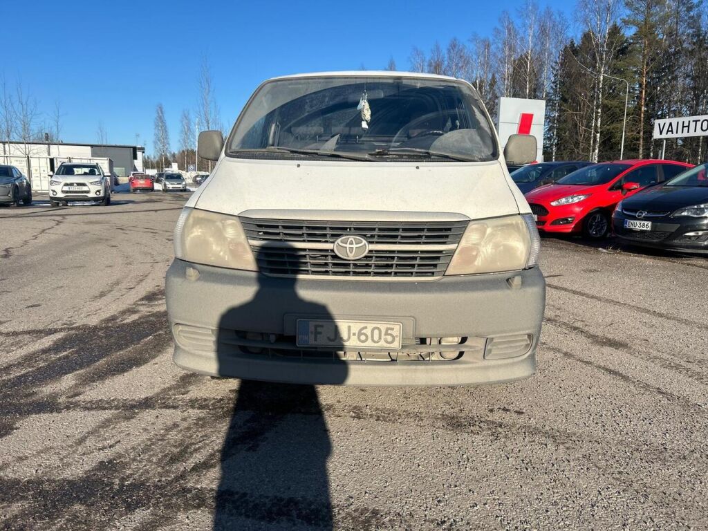 Toyota Hiace 2009 Valkoinen