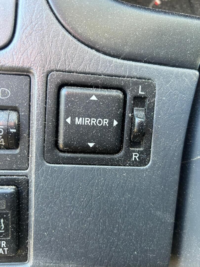 Toyota Hiace 2009 Valkoinen