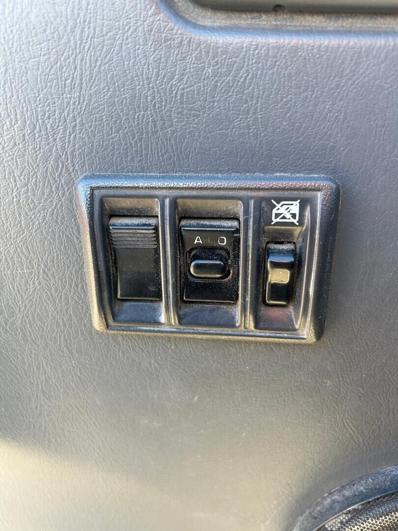 Toyota Hiace 2009 Valkoinen