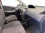 Toyota Yaris 2009 Punainen