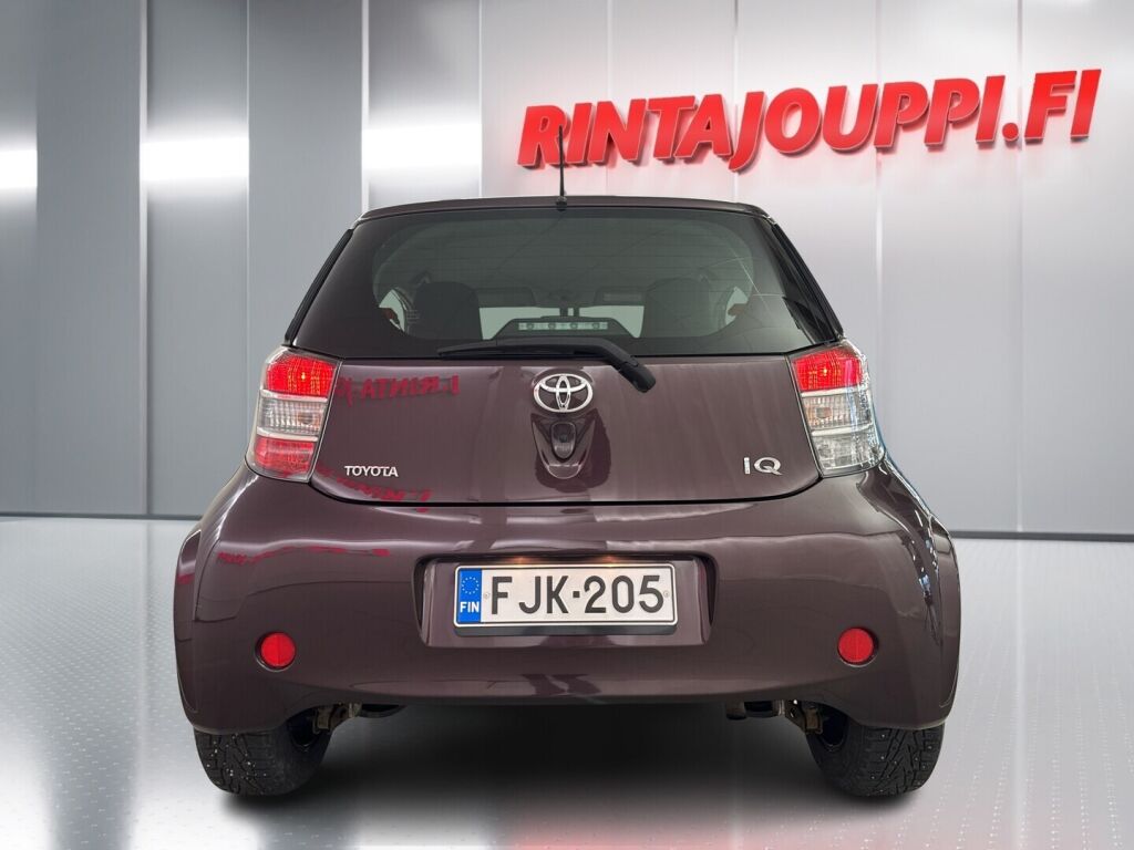 Toyota iQ 2009 Violetti