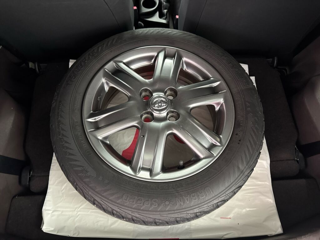 Toyota iQ 2009 Violetti