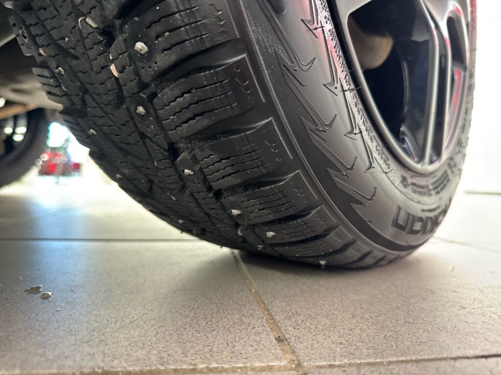 Toyota iQ 2009 Violetti