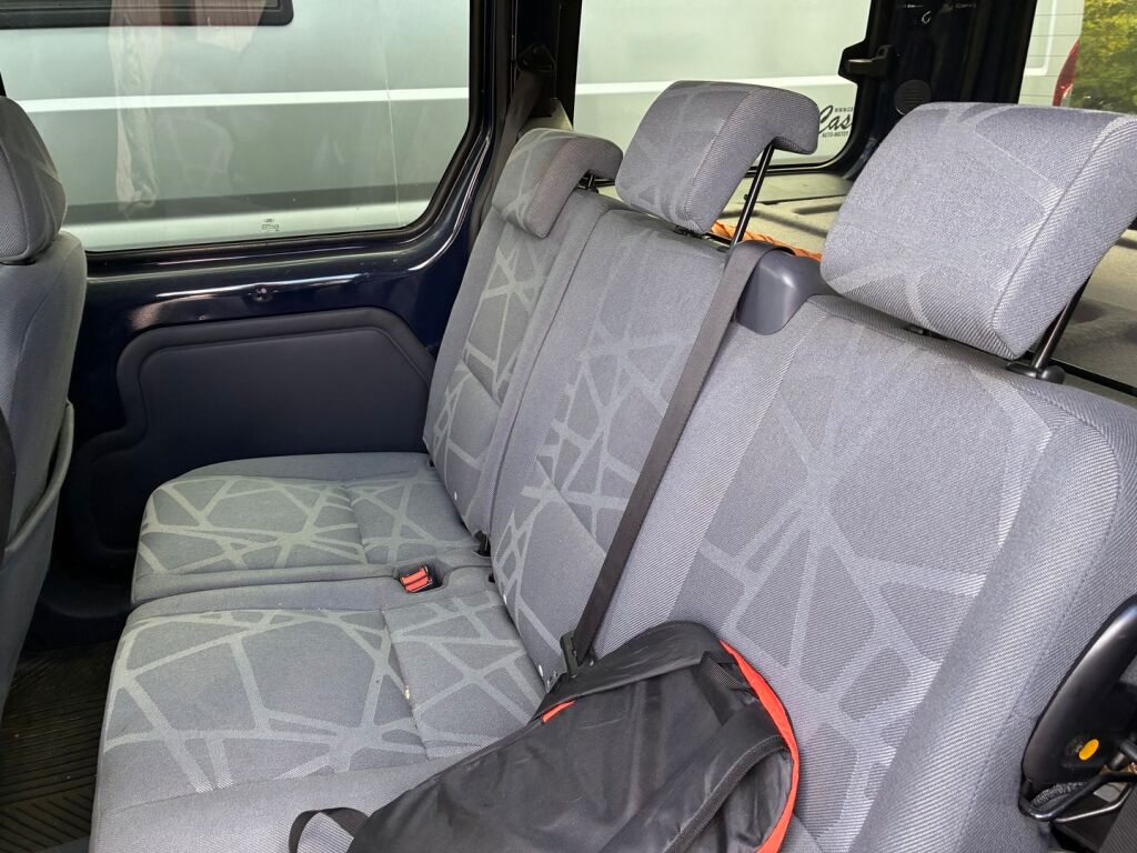 Ford Tourneo Connect 2009 Sininen