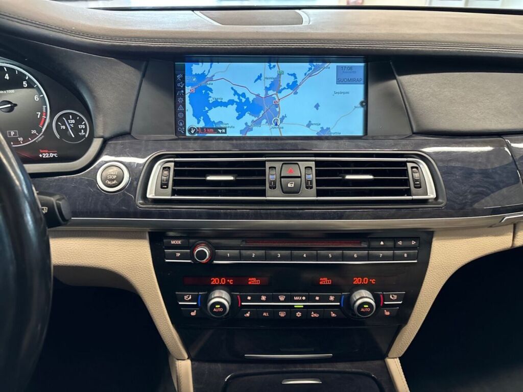 BMW 750 2009 Musta