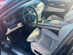 BMW 750 2009 Musta