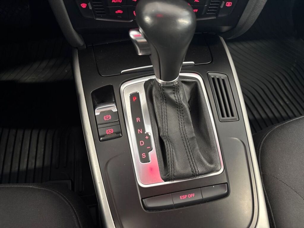 Audi A4 2010 Harmaa