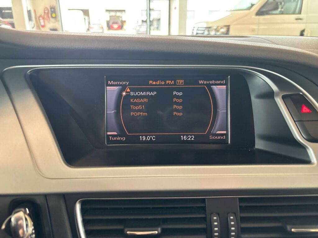 Audi A4 2010 Harmaa