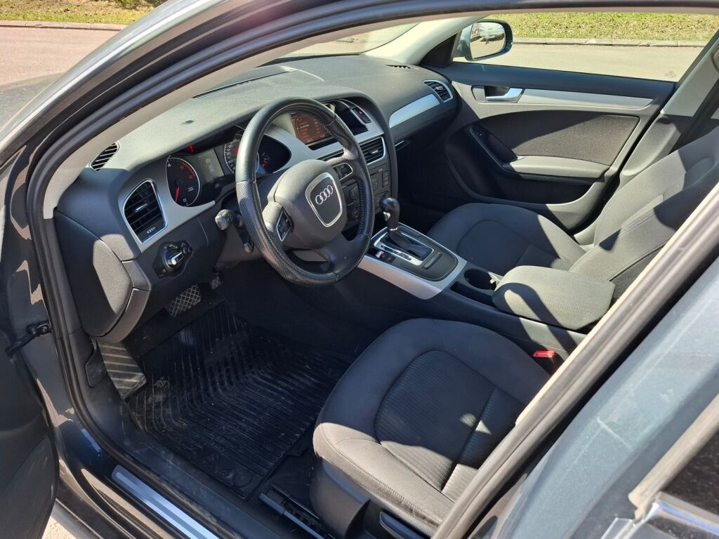 Audi A4 2010 Harmaa