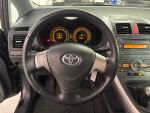 Toyota Auris 2009 Musta