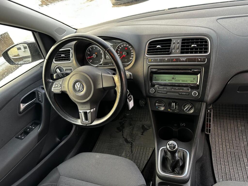 Volkswagen Polo 2010 Harmaa