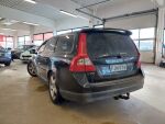 Volvo V70 2010 Musta