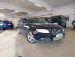 Volvo V70 2010 Musta