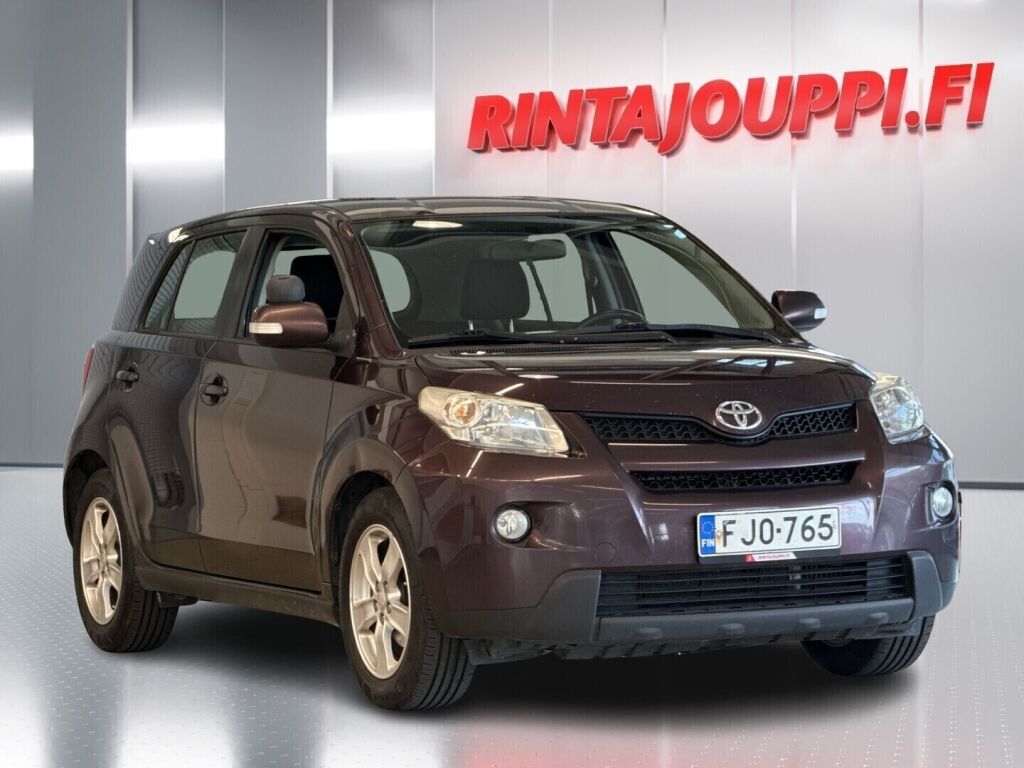 Toyota Urban Cruiser 2011 Violetti