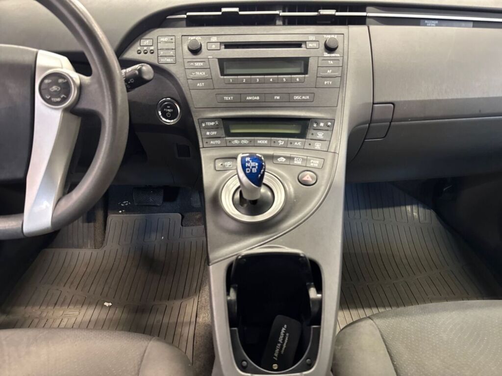 Toyota Prius 2010 Musta